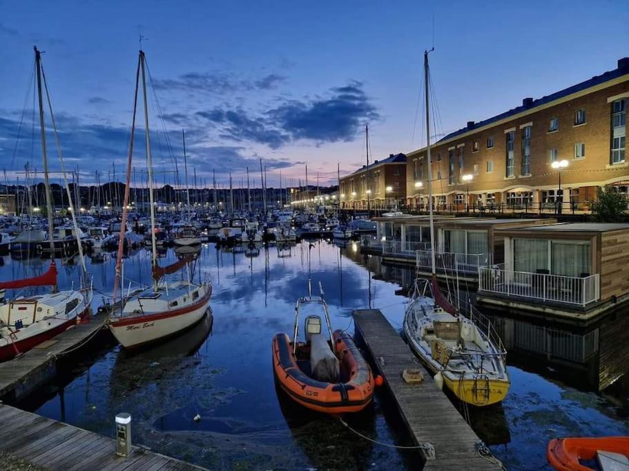 Holiday home Sea View Luxury 5 Star Cottage Near Milford Marina Milford Haven